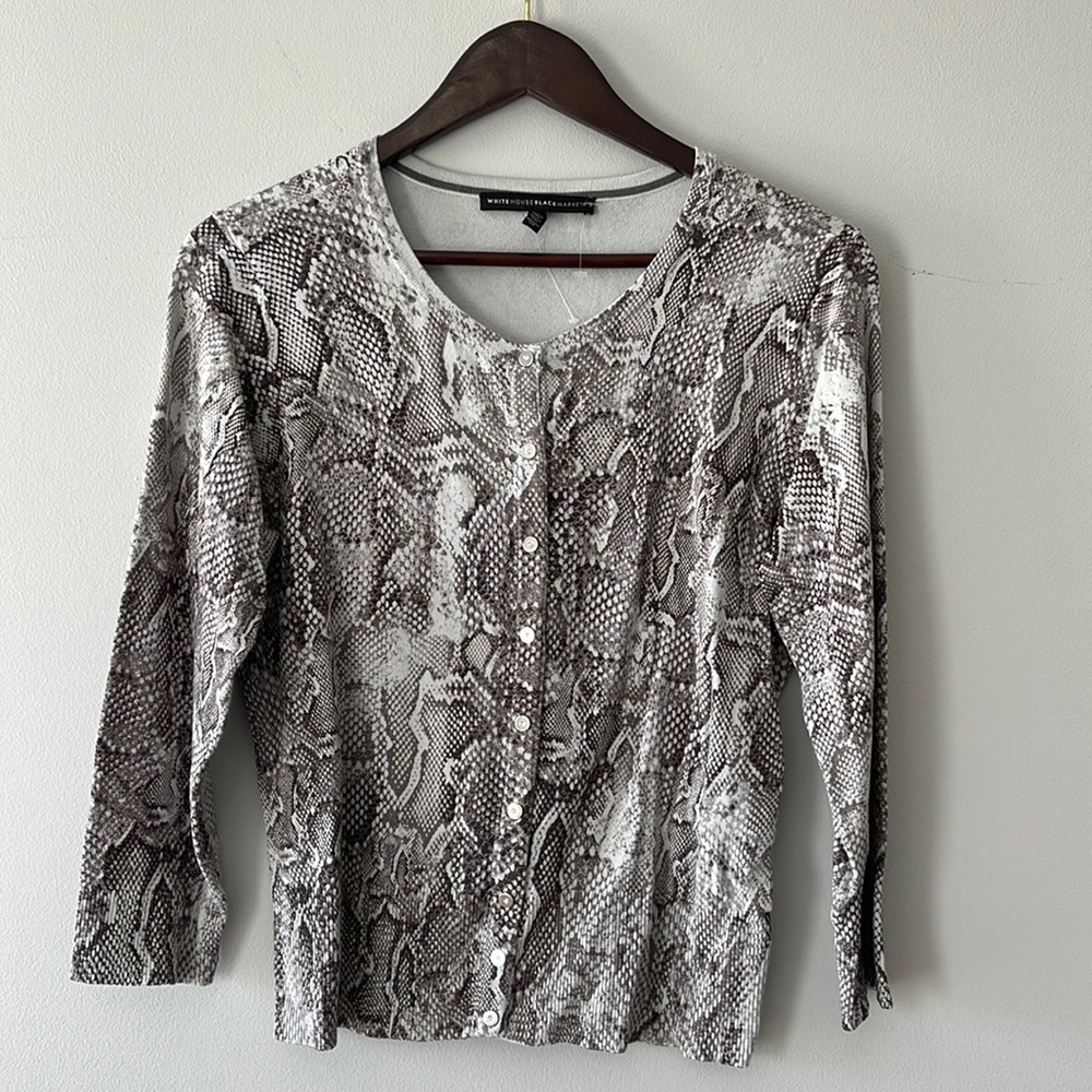 White House Black Market Cardigan Sweater Size Large